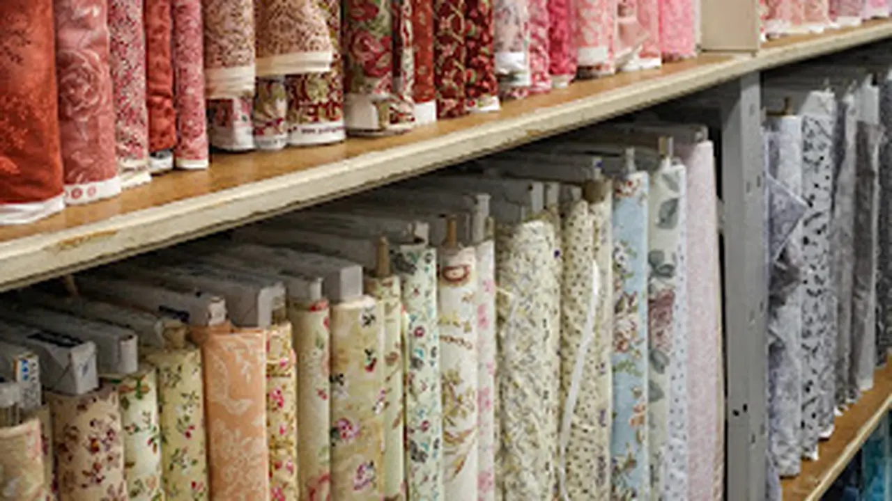 Fabric store in New Holland, PA: Twin Hill Shoppe
