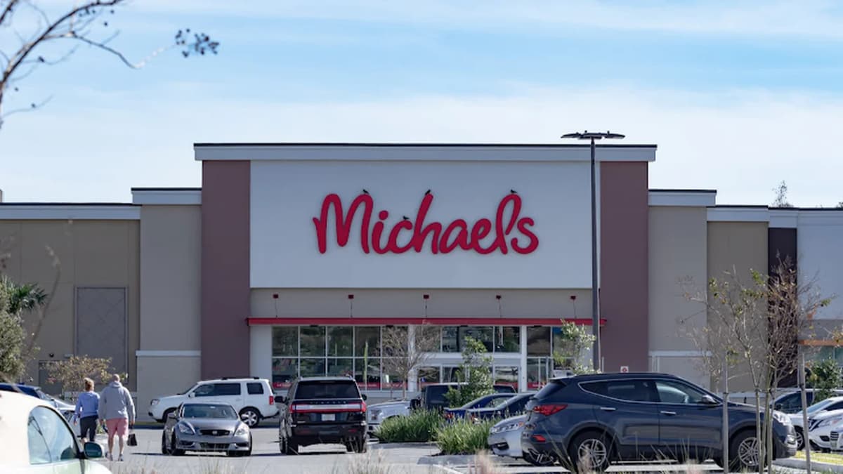 Fabric store in New Port Richey, FL: Michaels