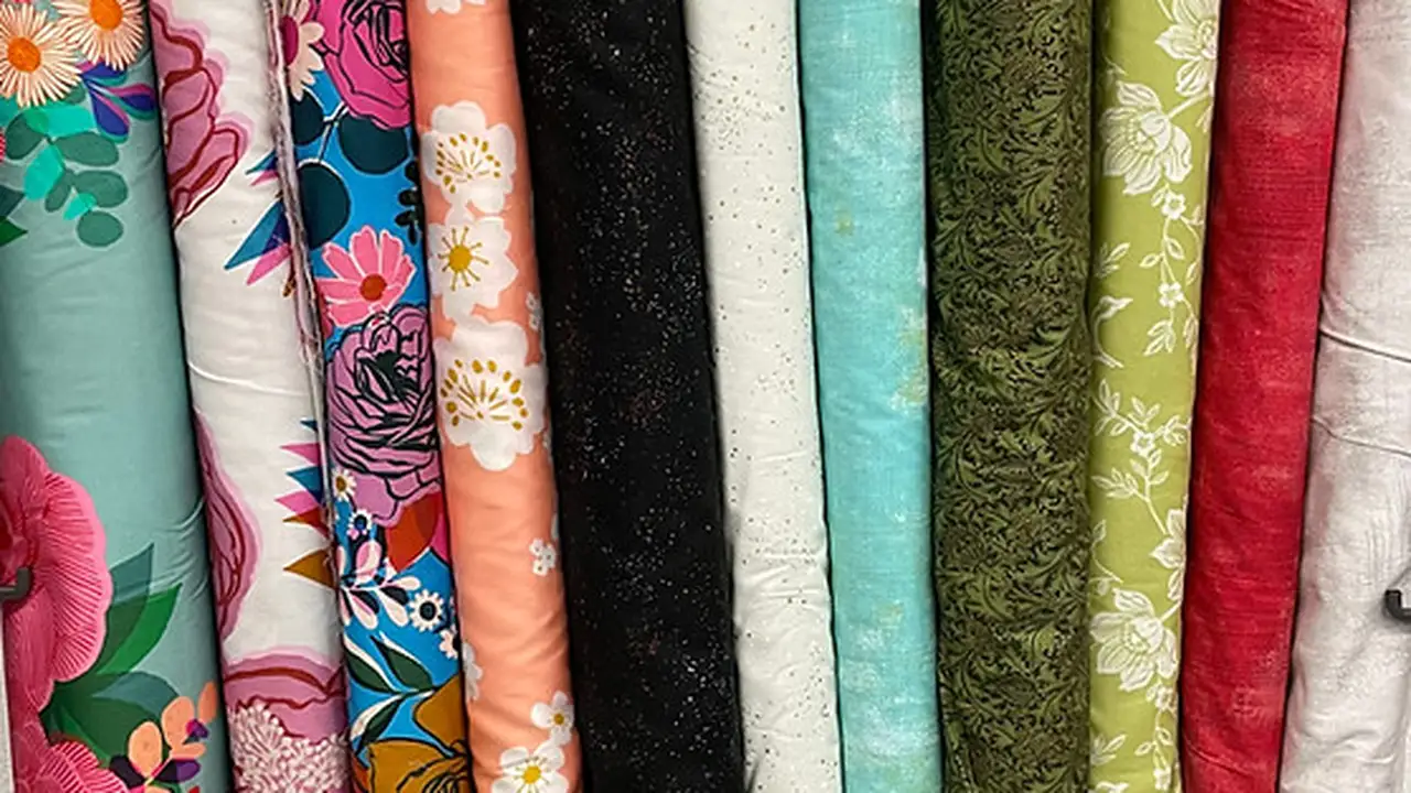 Fabric store in Newberg, OR: The Quilt Studio