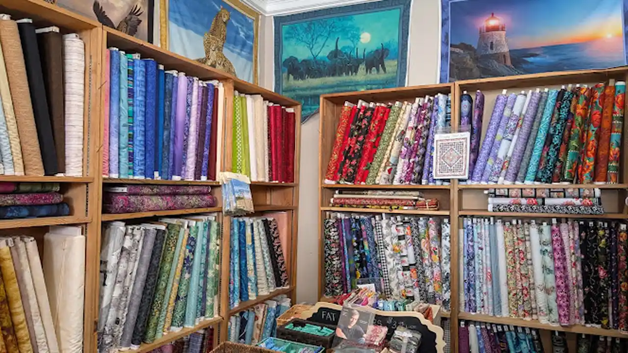 Fabric store in Newport, OR: Coyote Creek Fabrics, Yarn & Quilt Shop