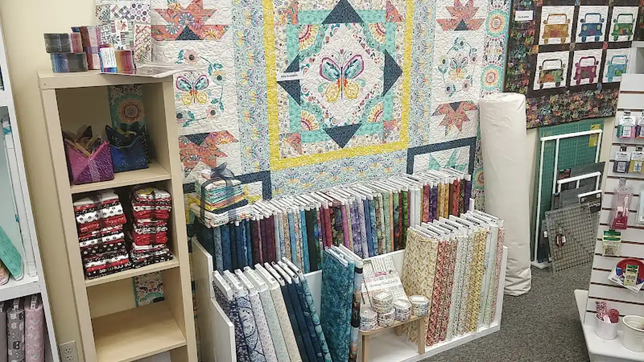 Fabric store in Newtown, CT: The Quilt Shop By Lois