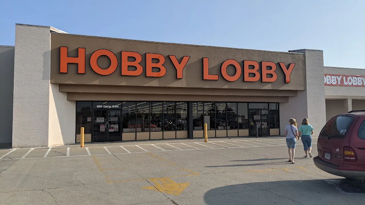 Fabric store in Norfolk, NE: Hobby Lobby