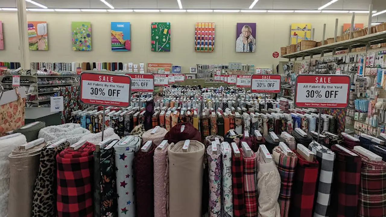 Fabric store in Normal, IL: Hobby Lobby