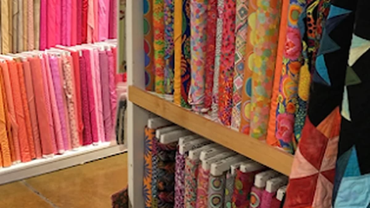 Fabric store in O'Fallon, MO: OSewpersonal Quilt Shop