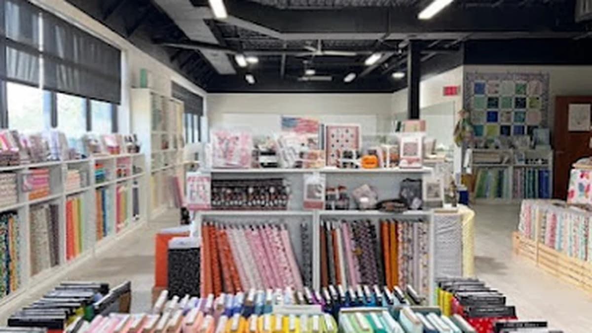 Fabric store in Olathe, KS: Quilters Bliss