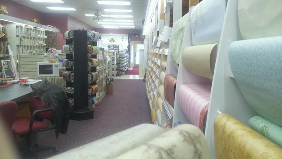 Fabric store in Olean, NY: Eades Discount Wallpaper and Fabric