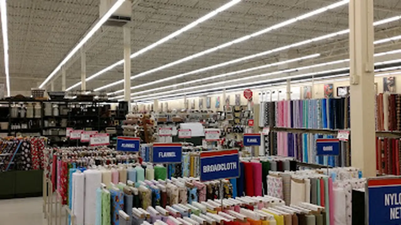 Fabric store in Omaha, NE: Hobby Lobby