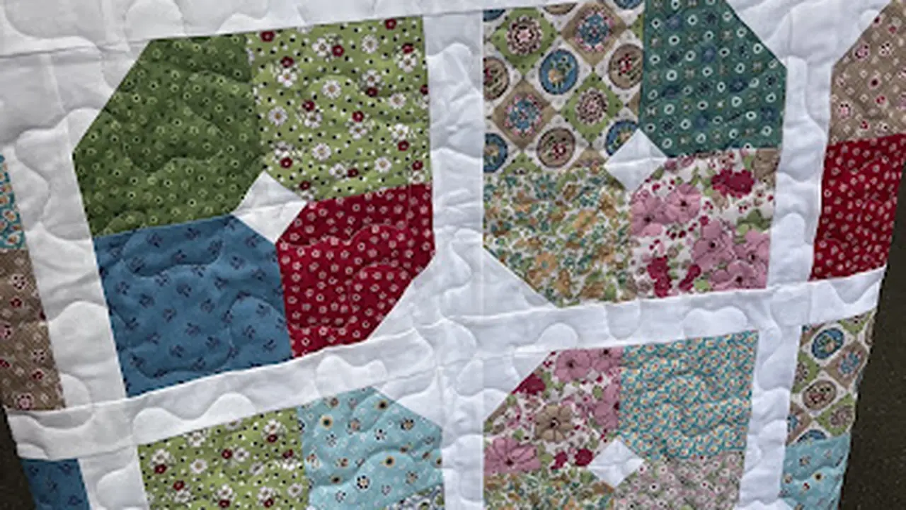 Fabric store in Ortonville, MI: Q's quilting