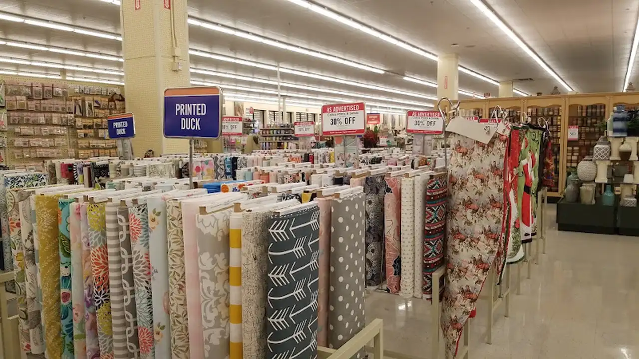 Fabric store in Overland Park, KS: Hobby Lobby