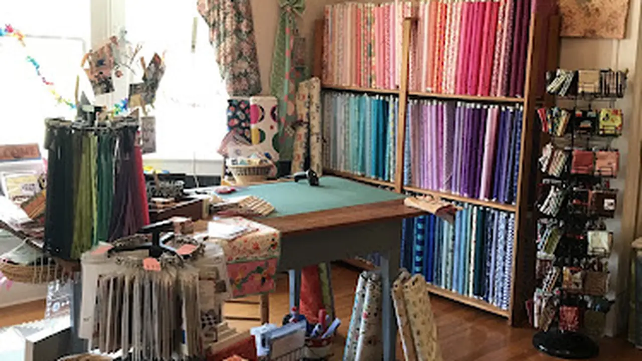 Fabric store in Ozark, AL: Front Porch Quilt Shoppe