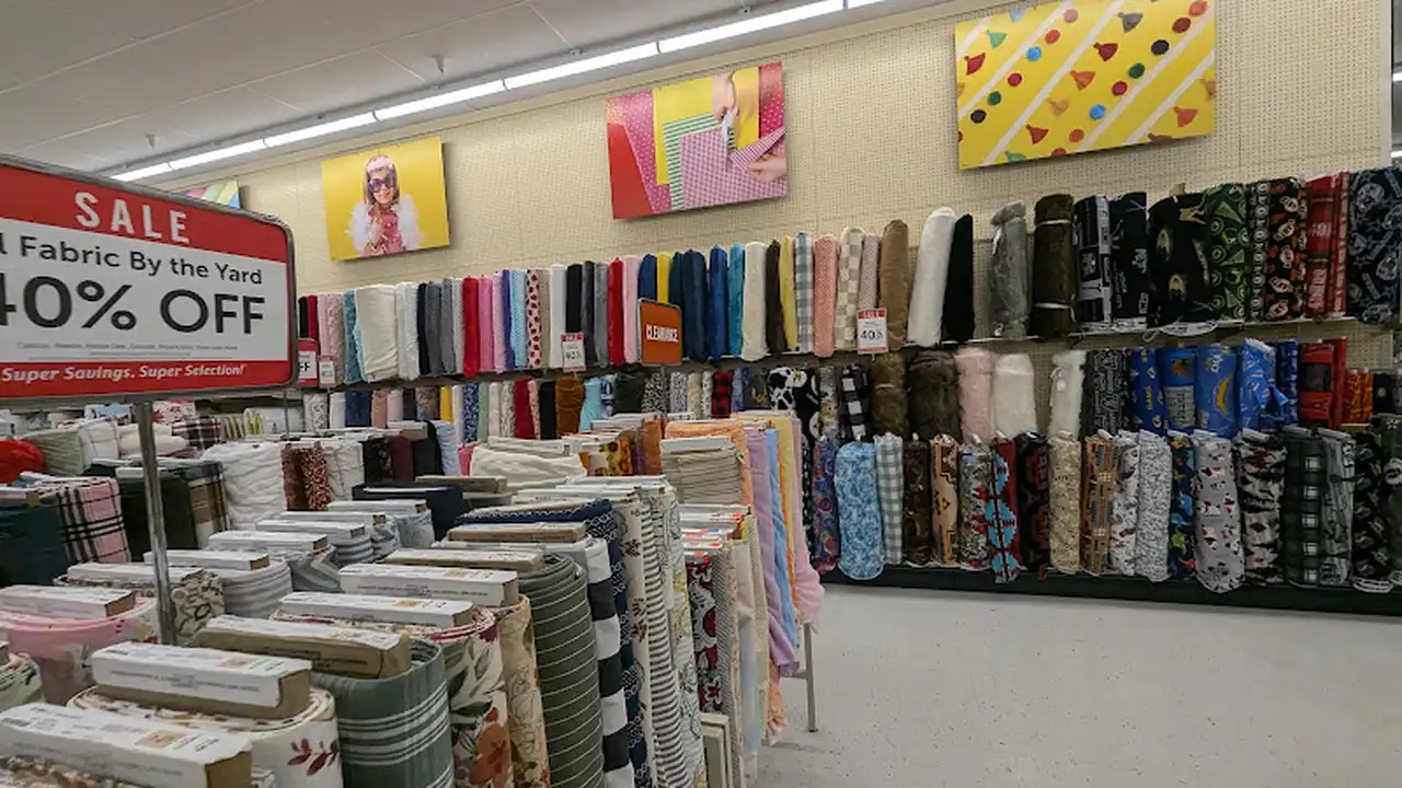 Fabric store in Pasadena, CA: Hobby Lobby