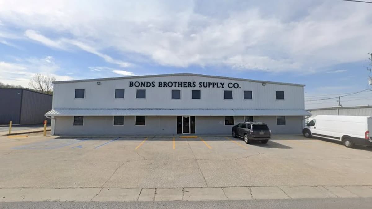 Fabric store in Pelham, AL: Bonds Brothers Supply Co.