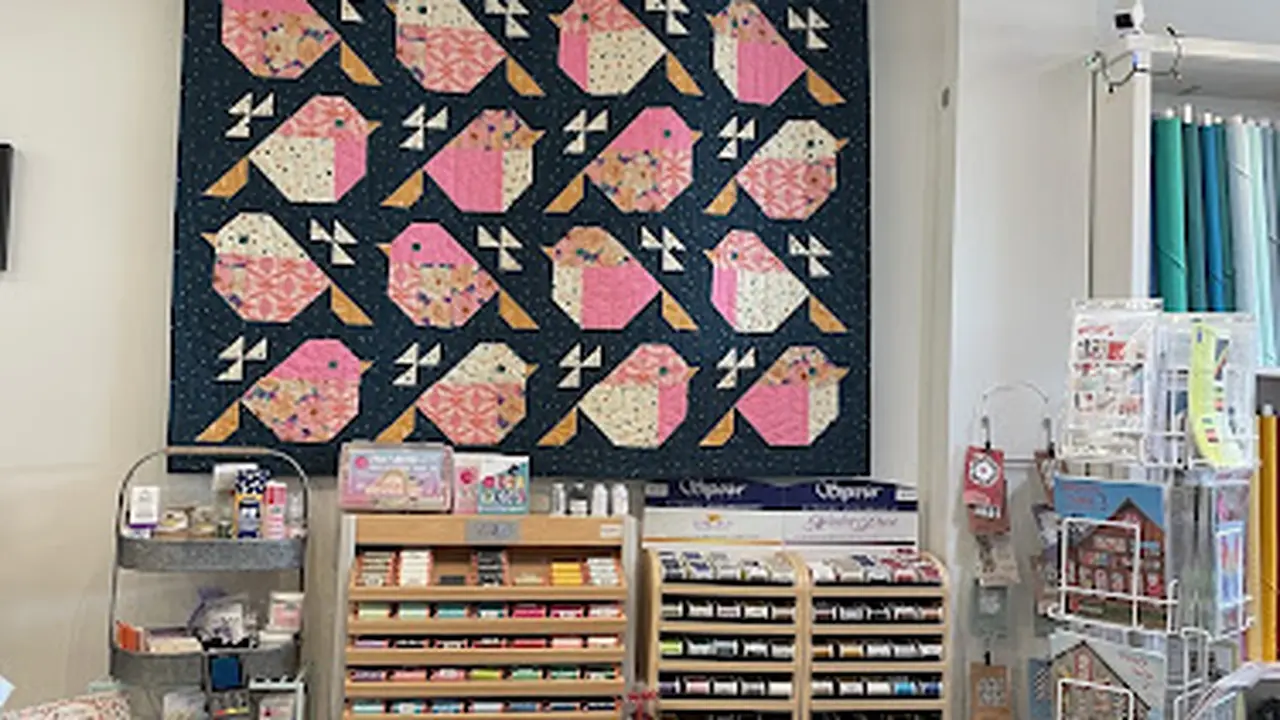 Fabric store in Pentwater, MI: Sew Lets Be Quilty
