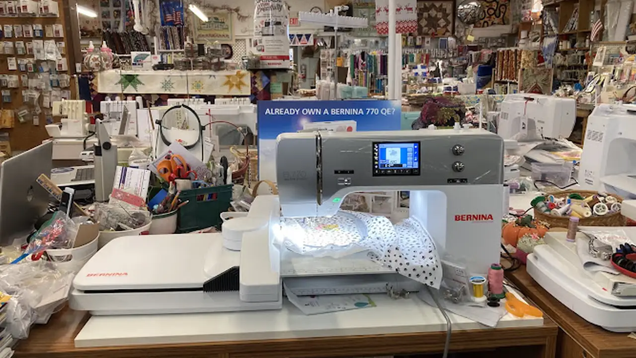 Fabric store in Pequannock Township, NJ: ACME COUNTRY FABRICS INC