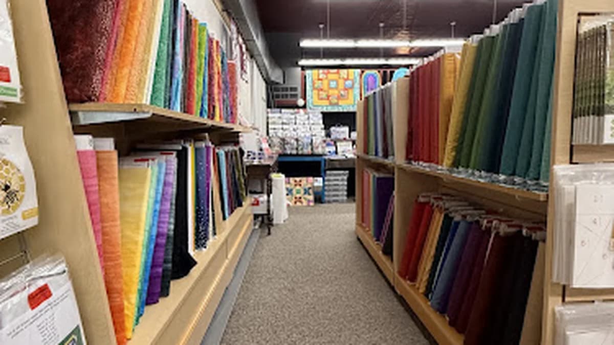 Fabric store in Perry, IA: Perry Quilt Shop