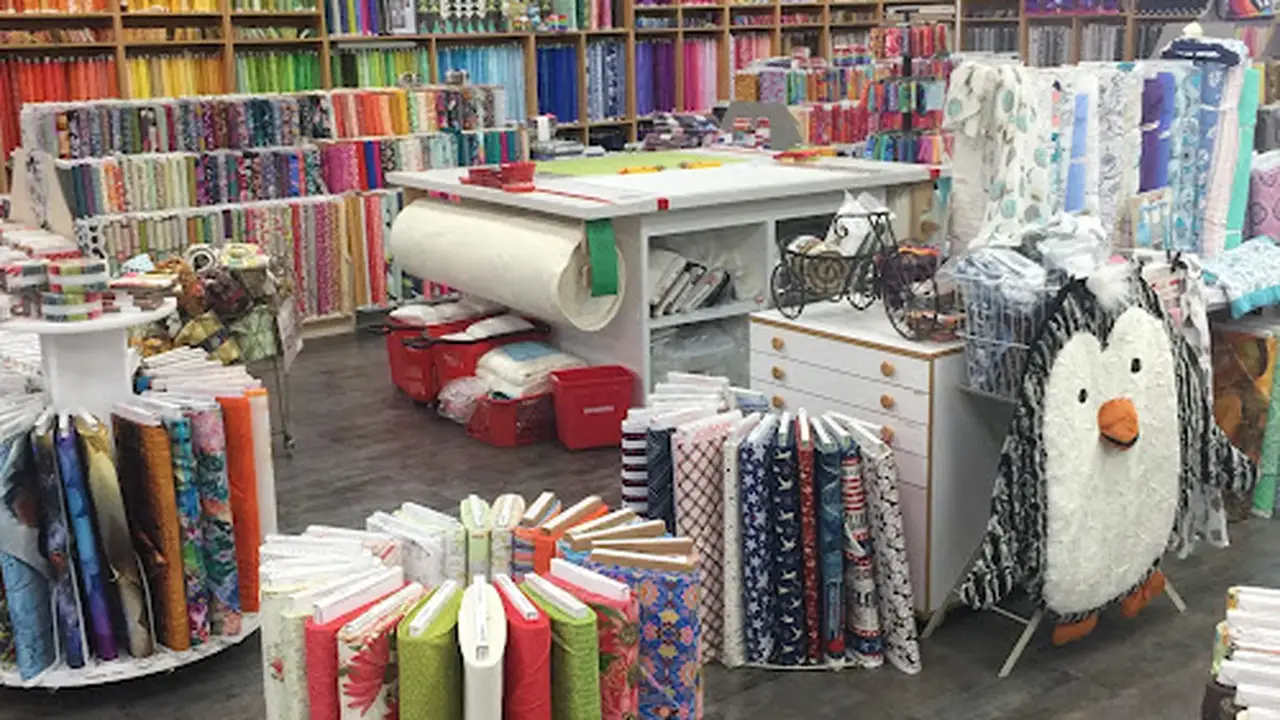 Fabric store in Phoenix, AZ: Bernina Connection