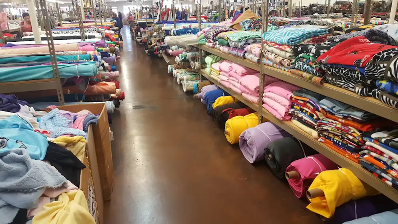 Fabric store in Phoenix, AZ: SAS Fabrics