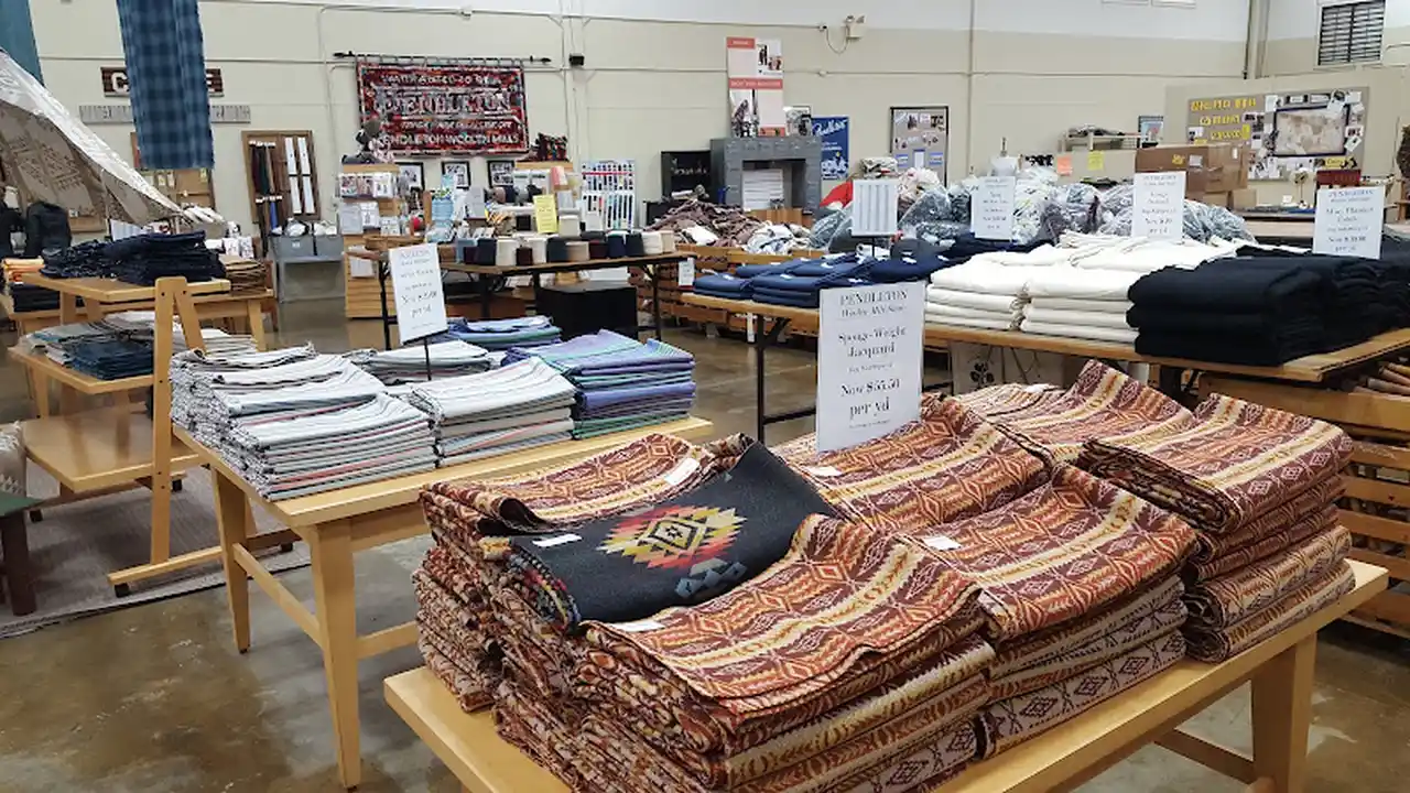 Fabric store in Portland, OR: Pendleton Woolen Mill Store