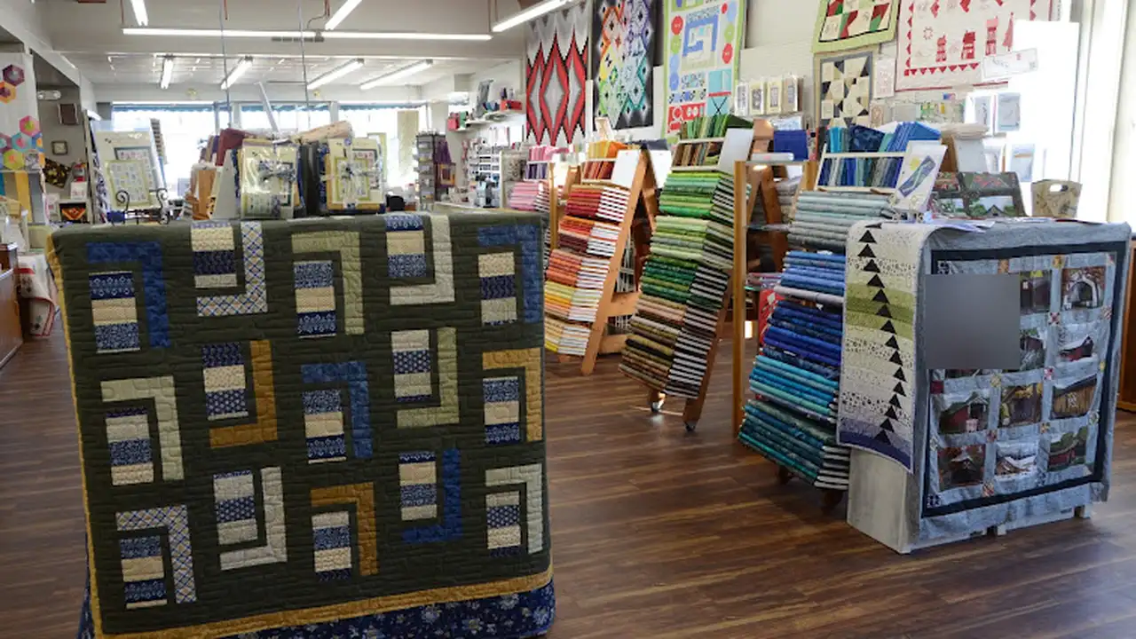 Fabric store in Prairie du Chien, WI: The Pickett Fence