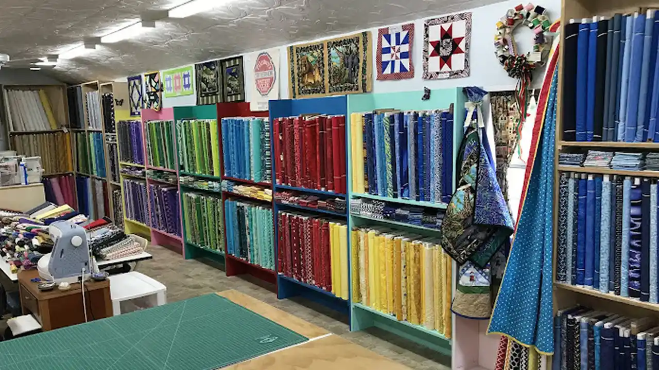 Fabric store in Quincy, FL: Lady Bird Quilts