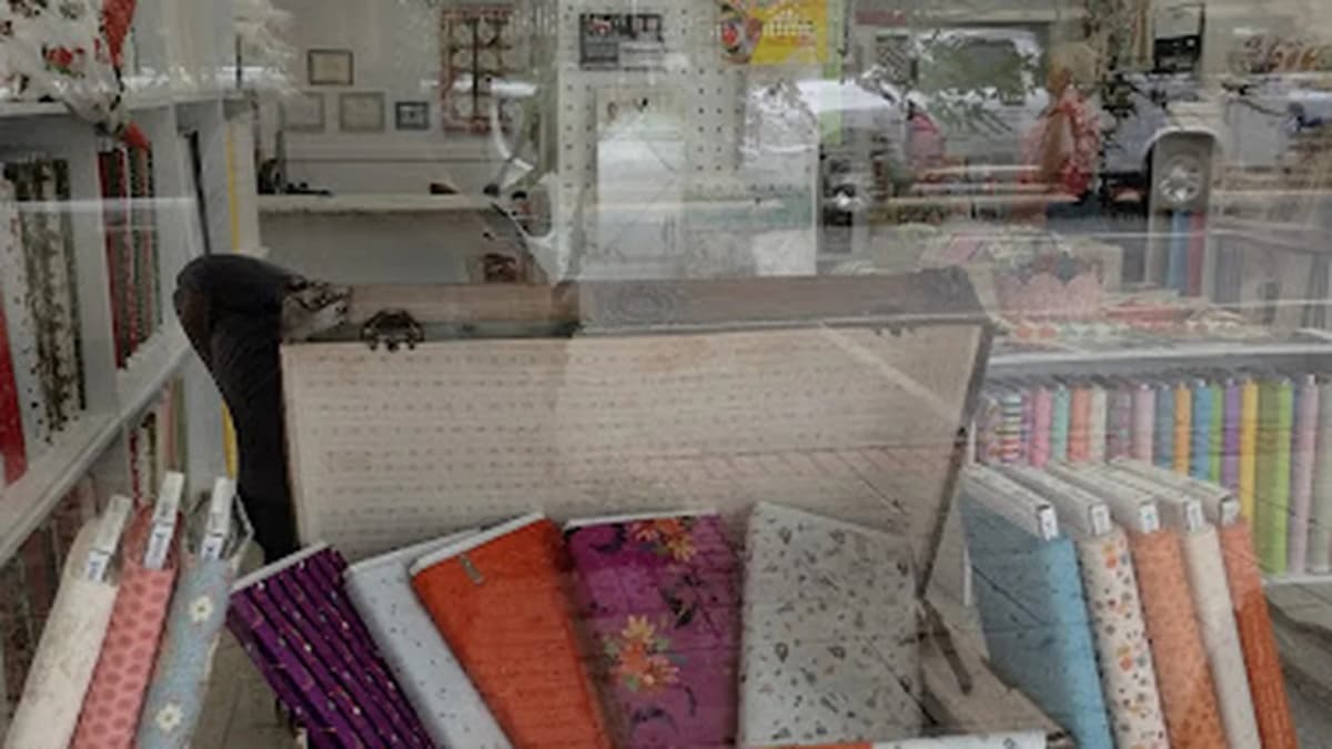 Fabric store in Quitman, GA: Quilted Sisters