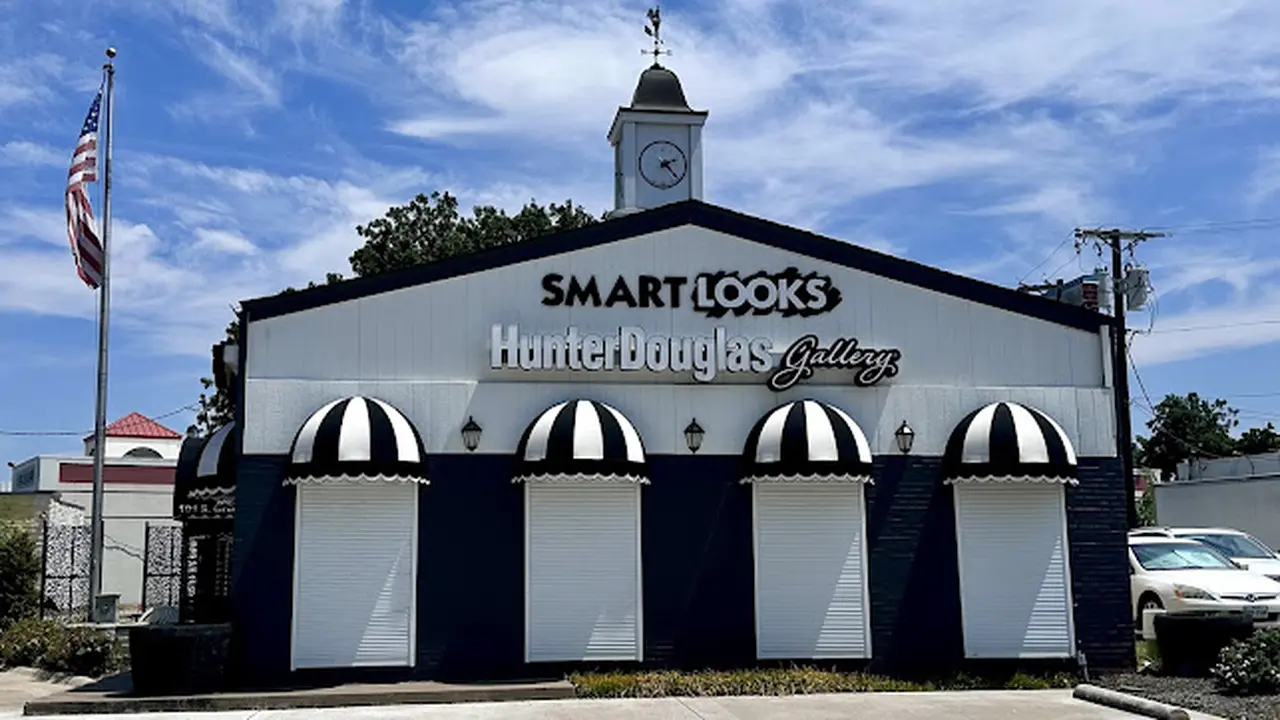 Fabric store in Richardson, TX: SmartLooks Window & Wall Decor- Hunter Douglas