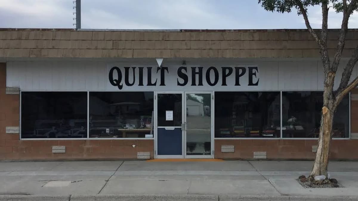 Fabric store in Riverton, WY: Country Cottage Quilt Shoppe