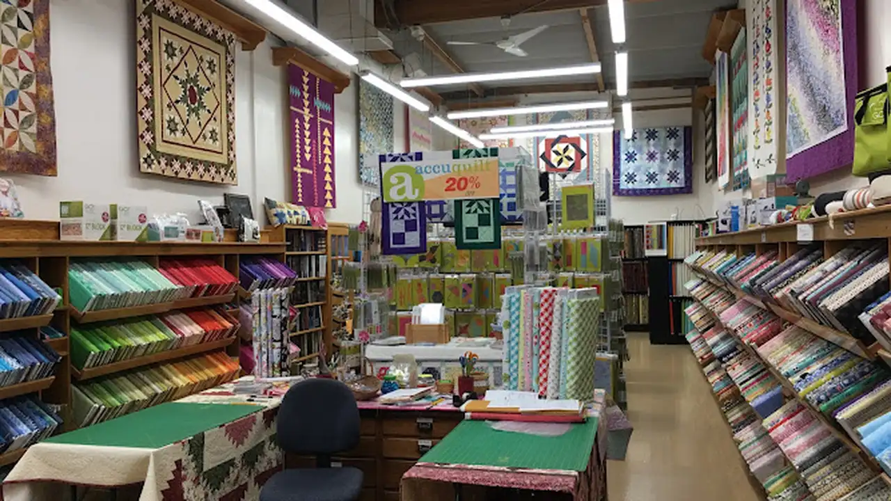 Fabric store in San Marcos, CA: Quilt In A Day