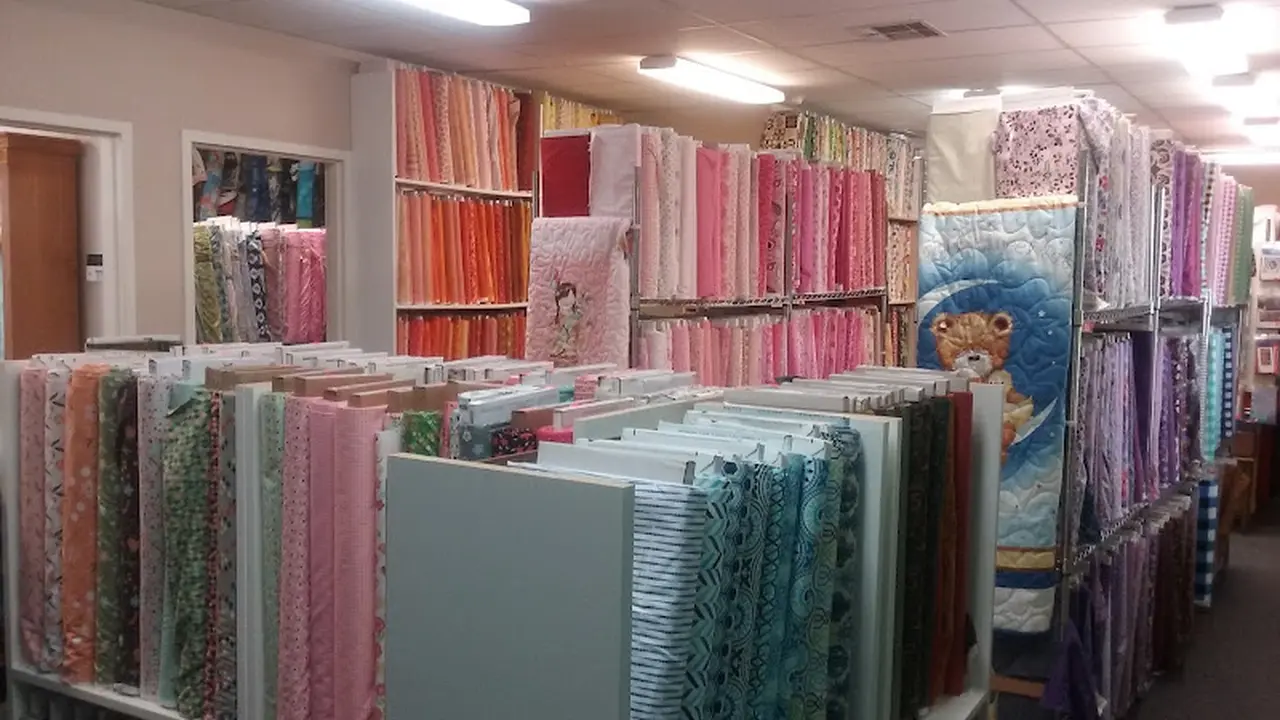 Fabric store in Santa Clara, UT: Clover Patch Quilt Shop