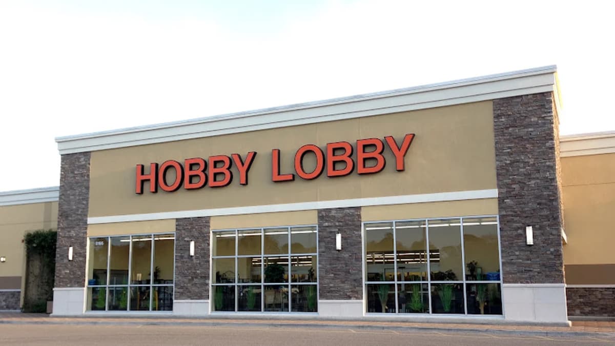 Fabric store in Sarasota, FL: Hobby Lobby