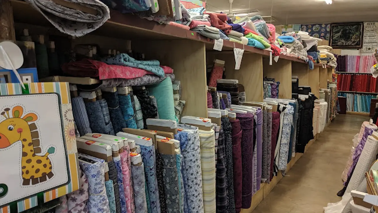 Fabric store in Savannah, NY: Spring Lake Fabrics