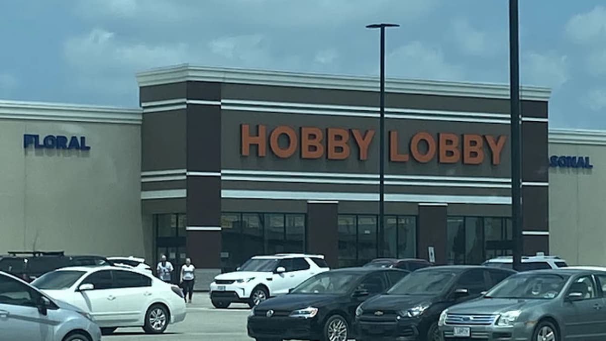 Fabric store in Searcy, AR: Hobby Lobby