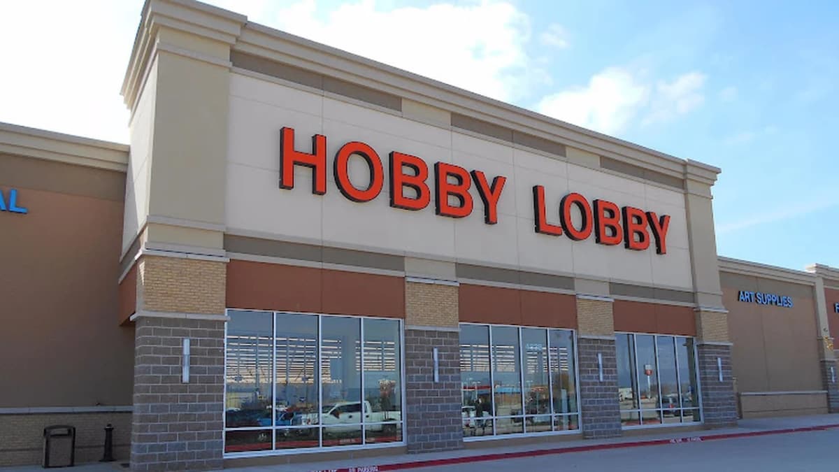 Fabric store in Shawnee, OK: Hobby Lobby