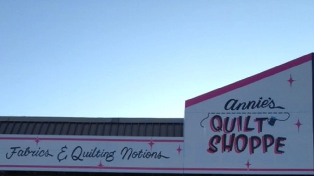 Fabric store in Shelton, WA: Annie's Quilt Shoppe