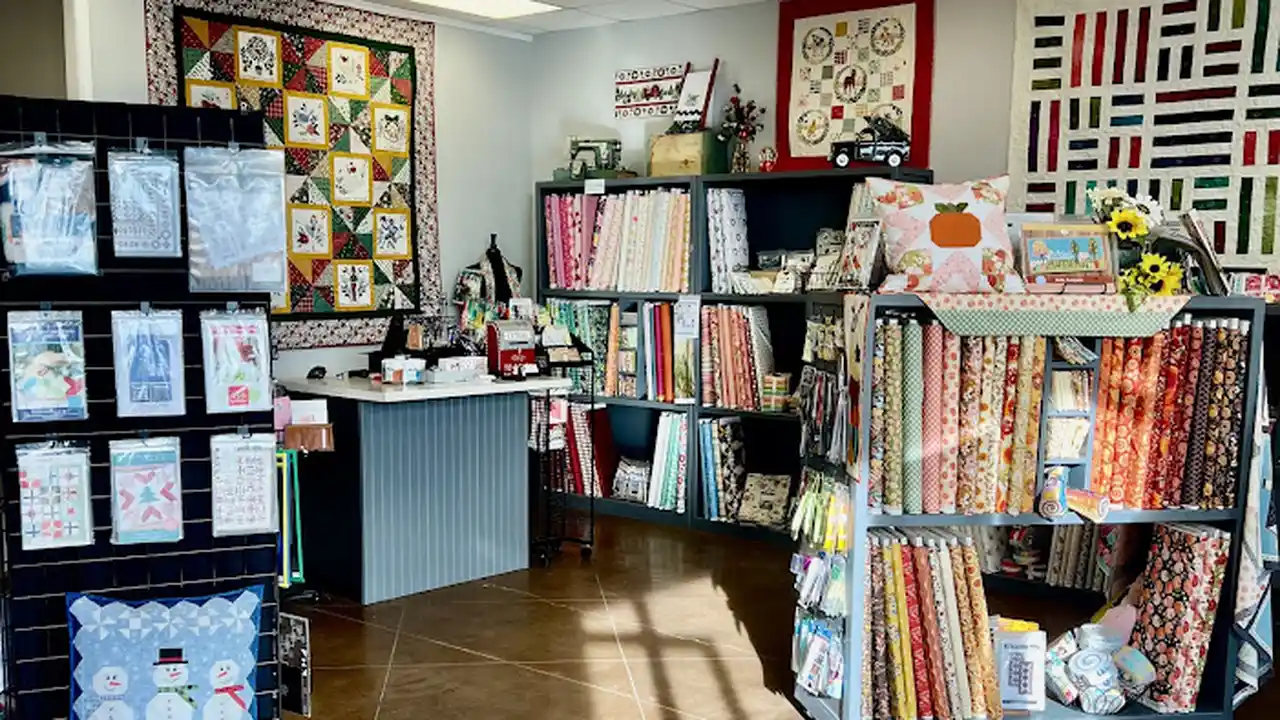 Fabric store in Siloam Springs, AR: Sew It Is Fabrics