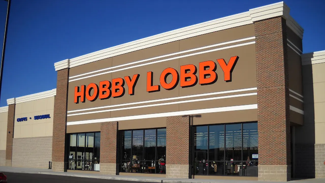 Fabric store in Sioux City, IA: Hobby Lobby