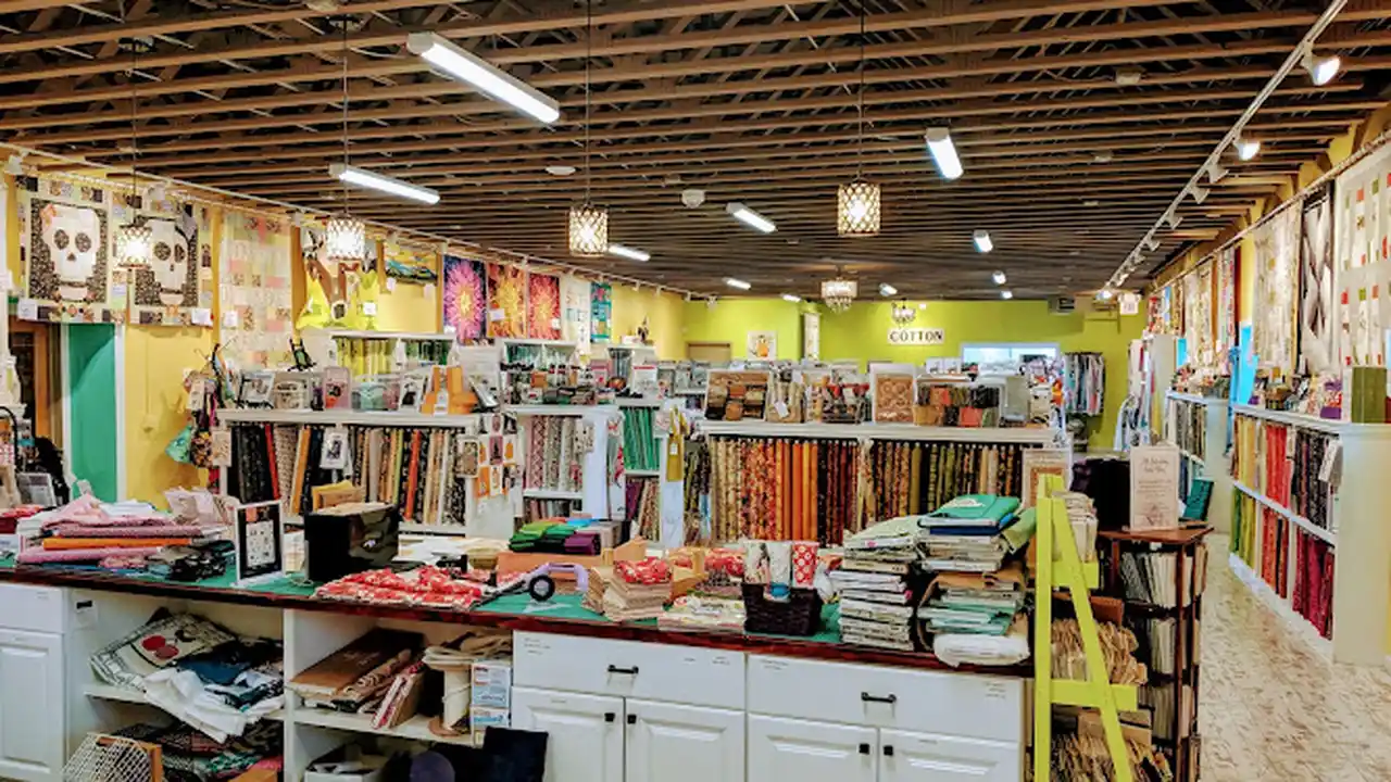 Fabric store in Snohomish, WA: Quilting Mayhem