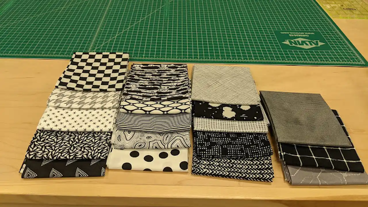 Fabric store in South Deerfield, MA: Valley Fabrics n+ Yarn