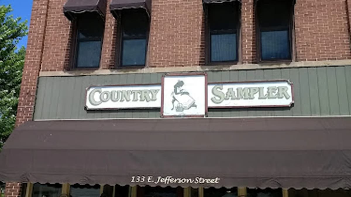 Fabric store in Spring Green, WI: Country Sampler