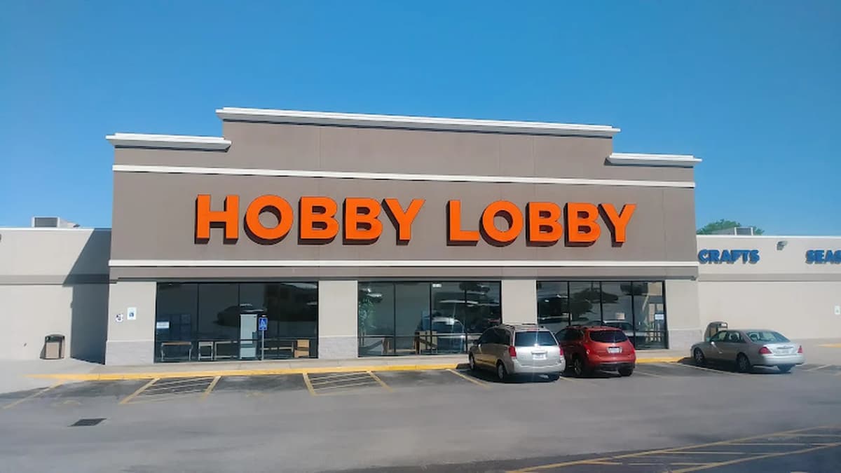 Fabric store in Springfield, MO: Hobby Lobby