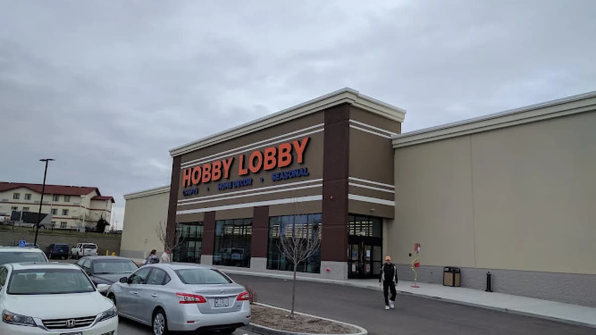 Fabric store in St. Louis, MO: Hobby Lobby