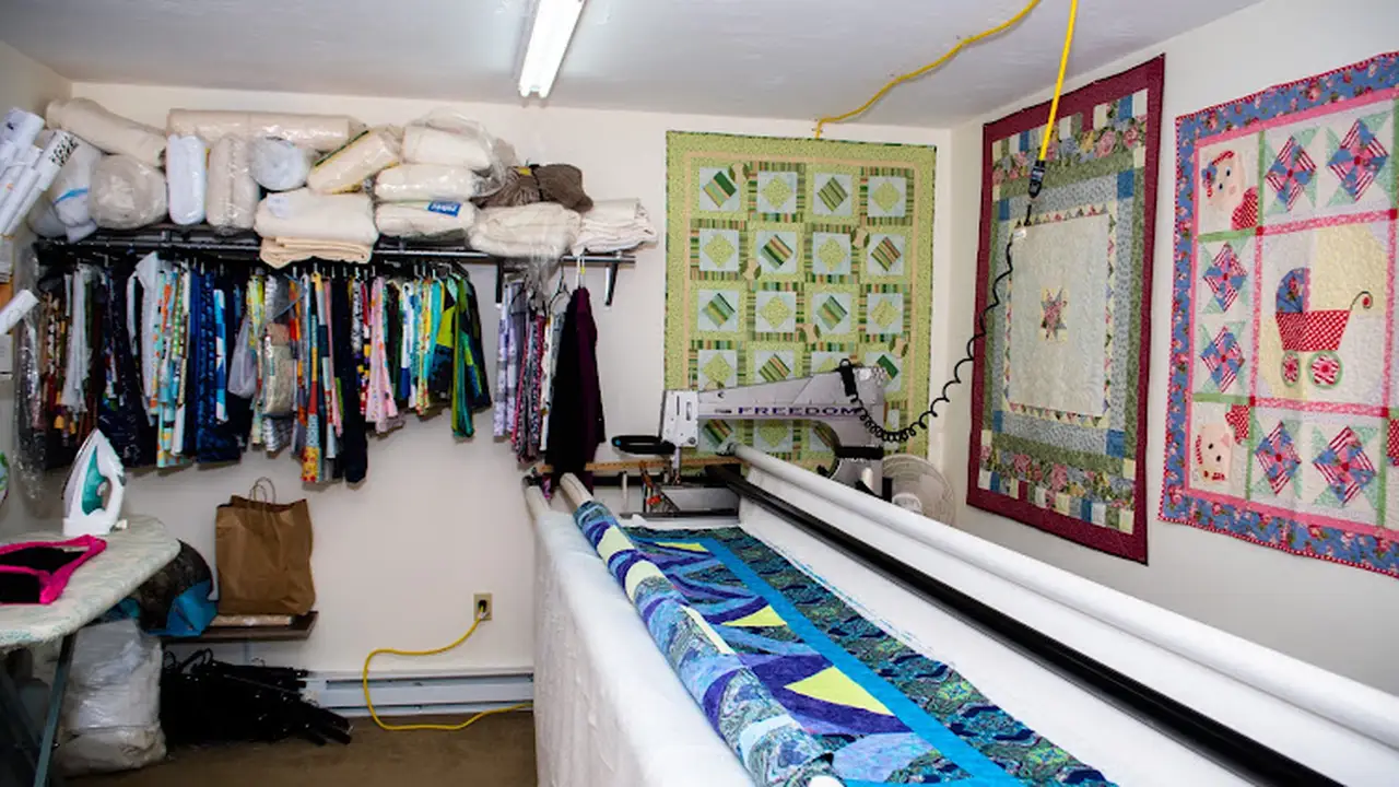 Fabric store in Sturbridge, MA: Brenda's Machine Quilting