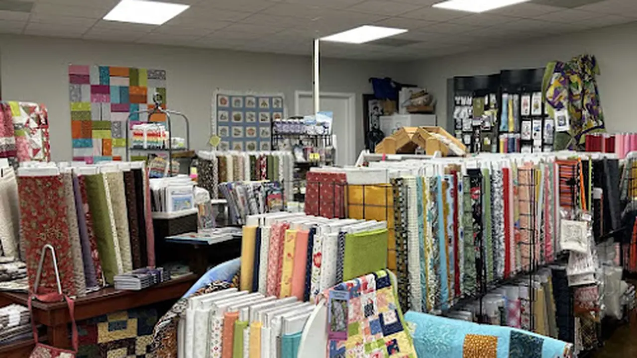 Fabric store in Sulphur, LA: Flowers 2 Fabric