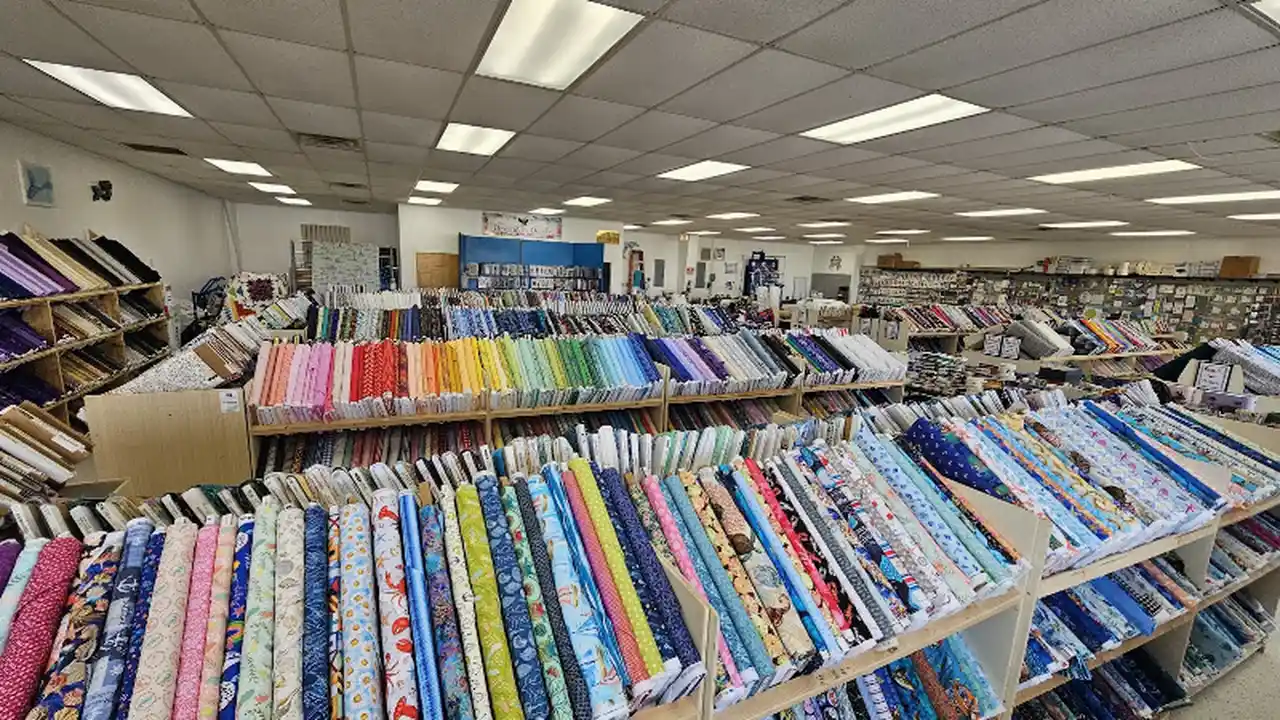 Fabric store in Swansboro, NC: DesignZ By Doodle Quilt Shop