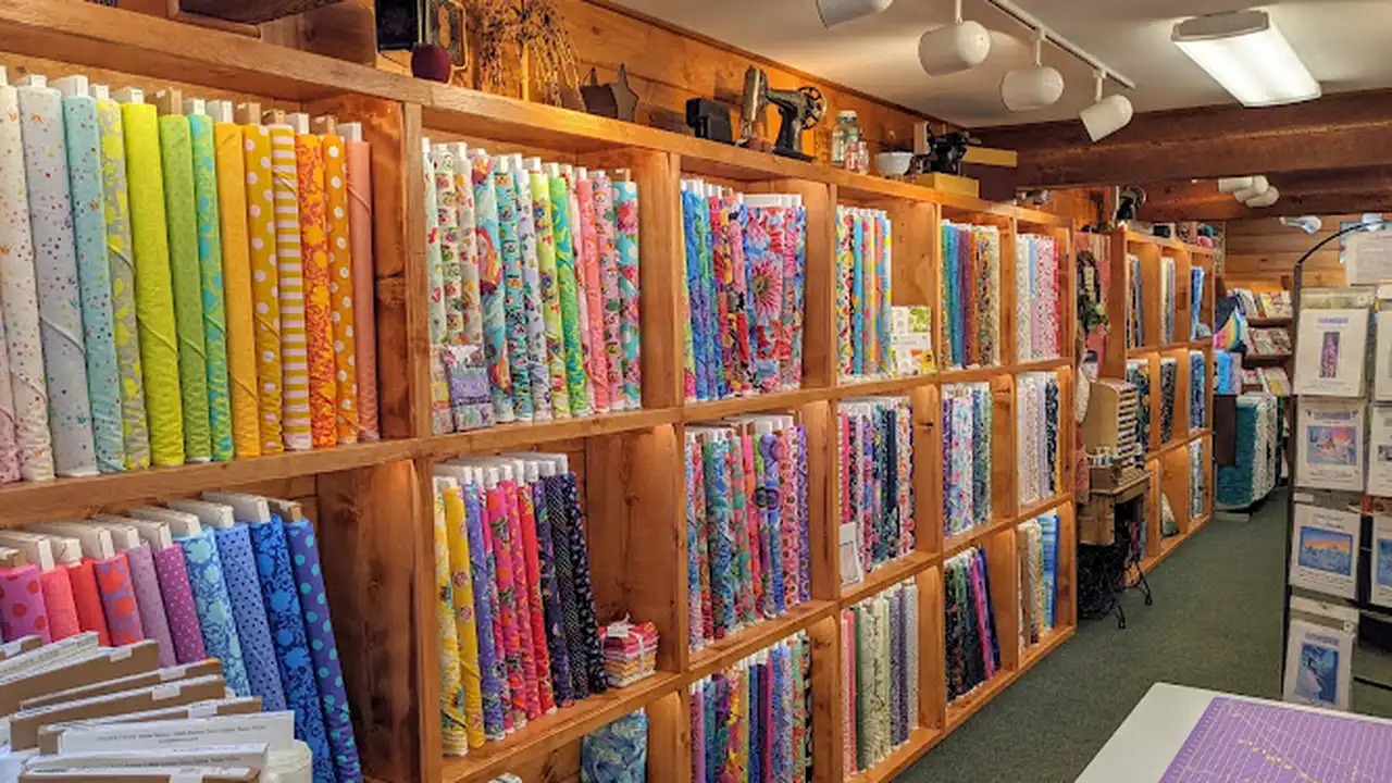 Fabric store in Talkeetna, AK: The Patchwork Moose