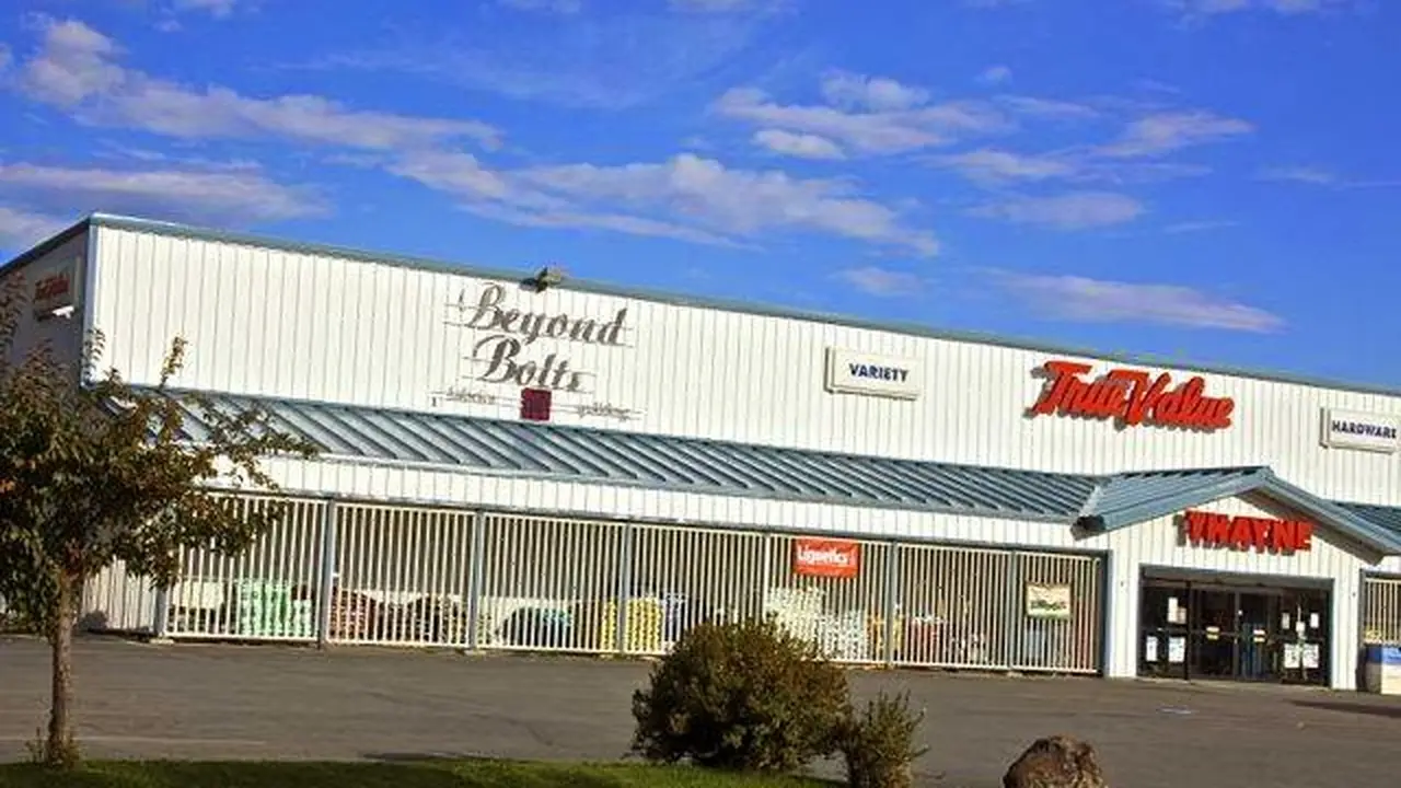 Fabric store in Thayne, WY: Beyond Bolts - Fabric • Quilting • Crafts