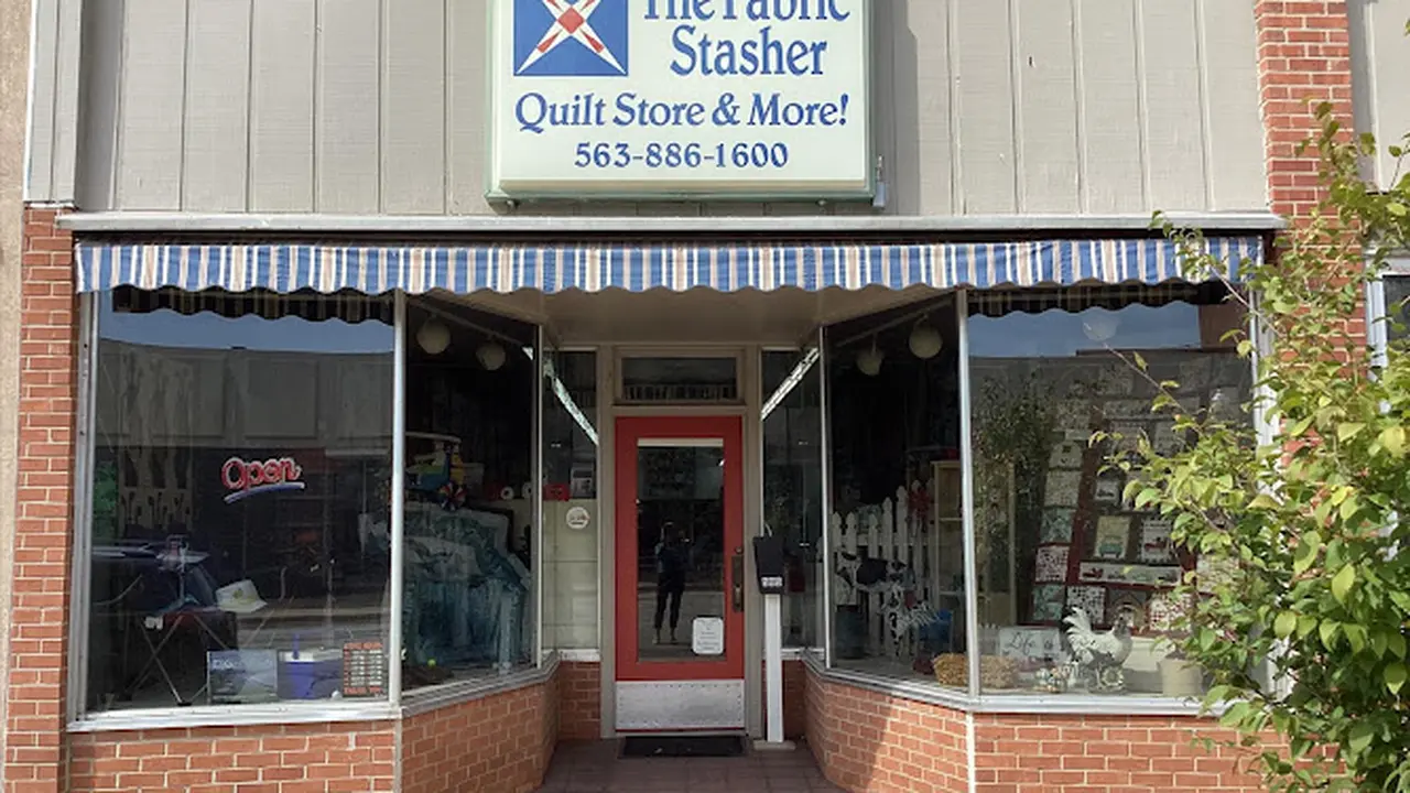Fabric store in Tipton, IA: The Fabric Stasher Quilt Store