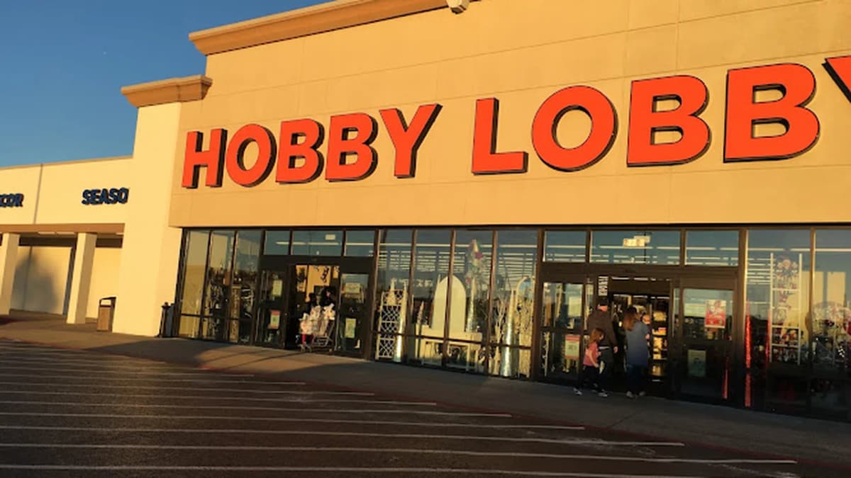 Fabric store in Tomball, TX: Hobby Lobby