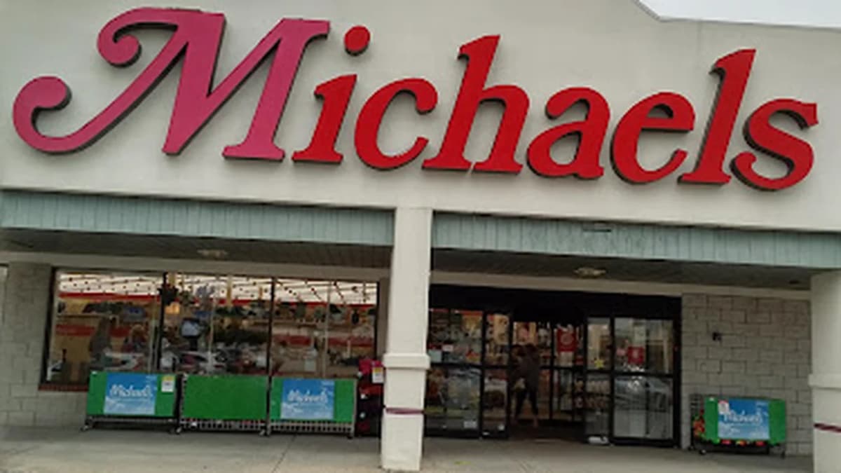 Fabric store in Toms River, NJ: Michaels