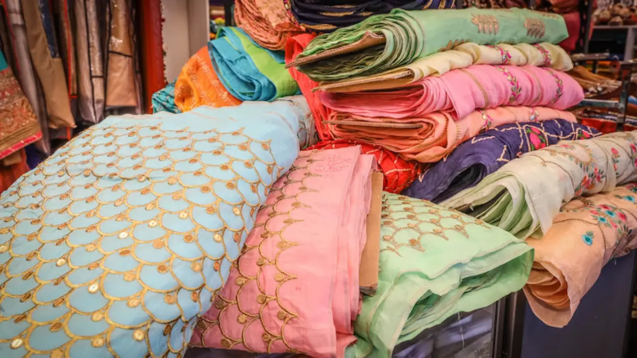 Fabric store in Tracy, CA: New Indian Fabric